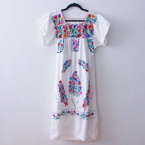 Vintage Mexican Embroidered Dress